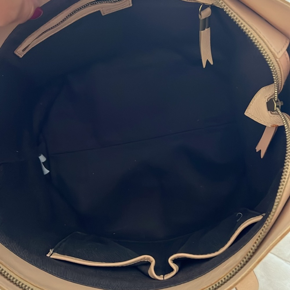 Madewell • Large Zip Top Tote - Picture 6 of 6